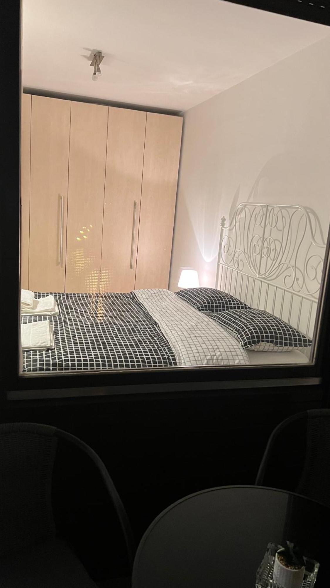 Rocco Apartment-Free Parking&Wifi 萨格勒布 外观 照片