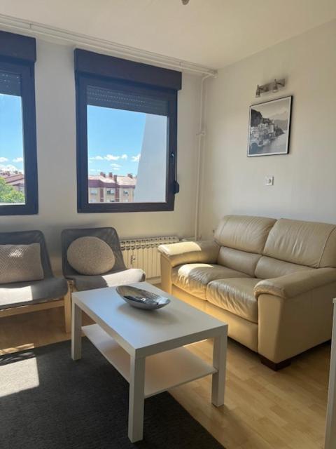 Rocco Apartment-Free Parking&Wifi 萨格勒布 外观 照片